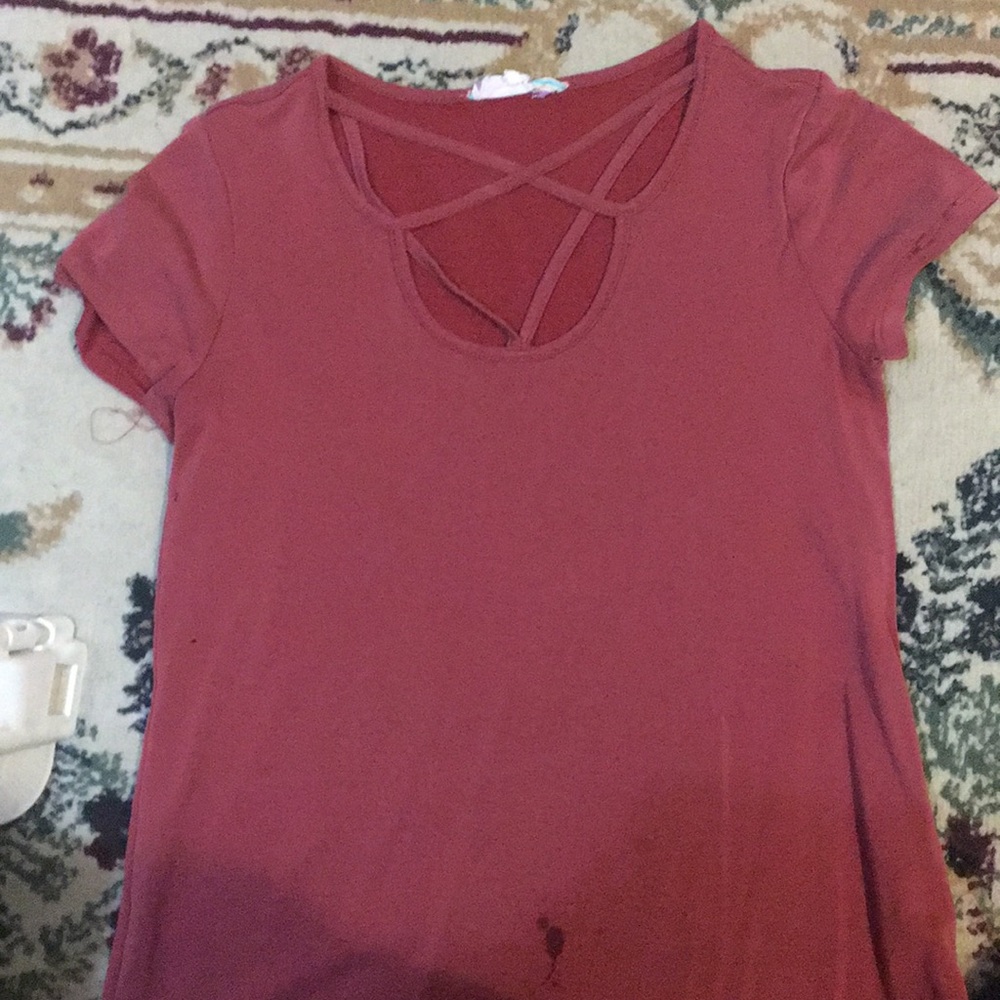 Cross neck shirt